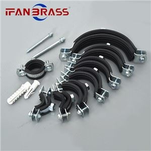 Black Pipe Clip